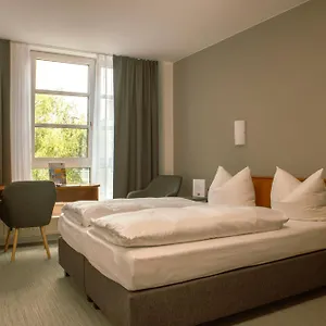 *** Hotel Senscity Spandau Germania